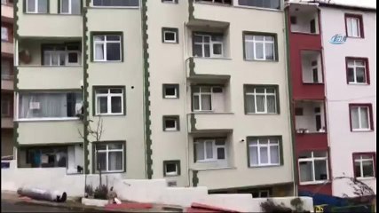 Fırtına Çatı Uçurdu