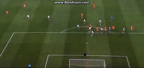 [VIDEO] Jogada estudada coloca o FC Porto a vencer o Besiktas