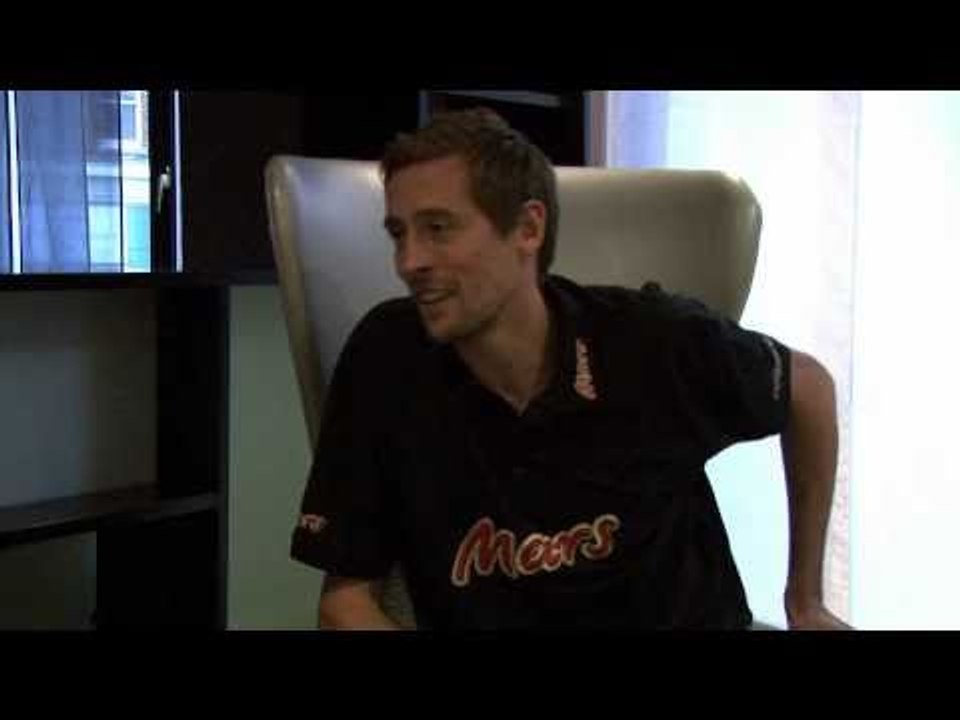 Interview: Spurs striker Peter Crouch!