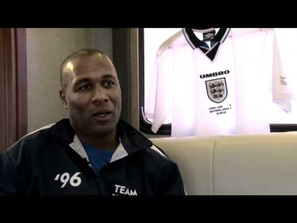 Les Ferdinand: Spurs fans leaving Wembley early was disappointing