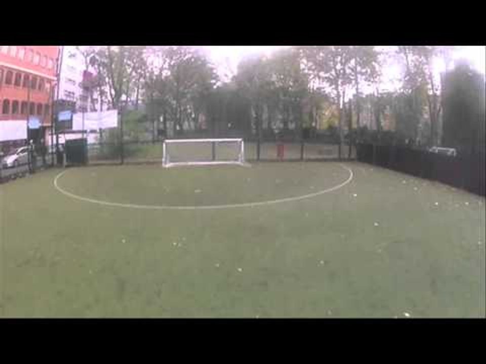 Emile Heskey cam: shooting practice at Newcastle Jets