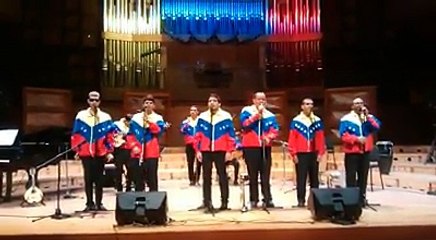Erwin Miyasaka te comparte el concierto del Ensamble "Lara Somos" (Parte 3)