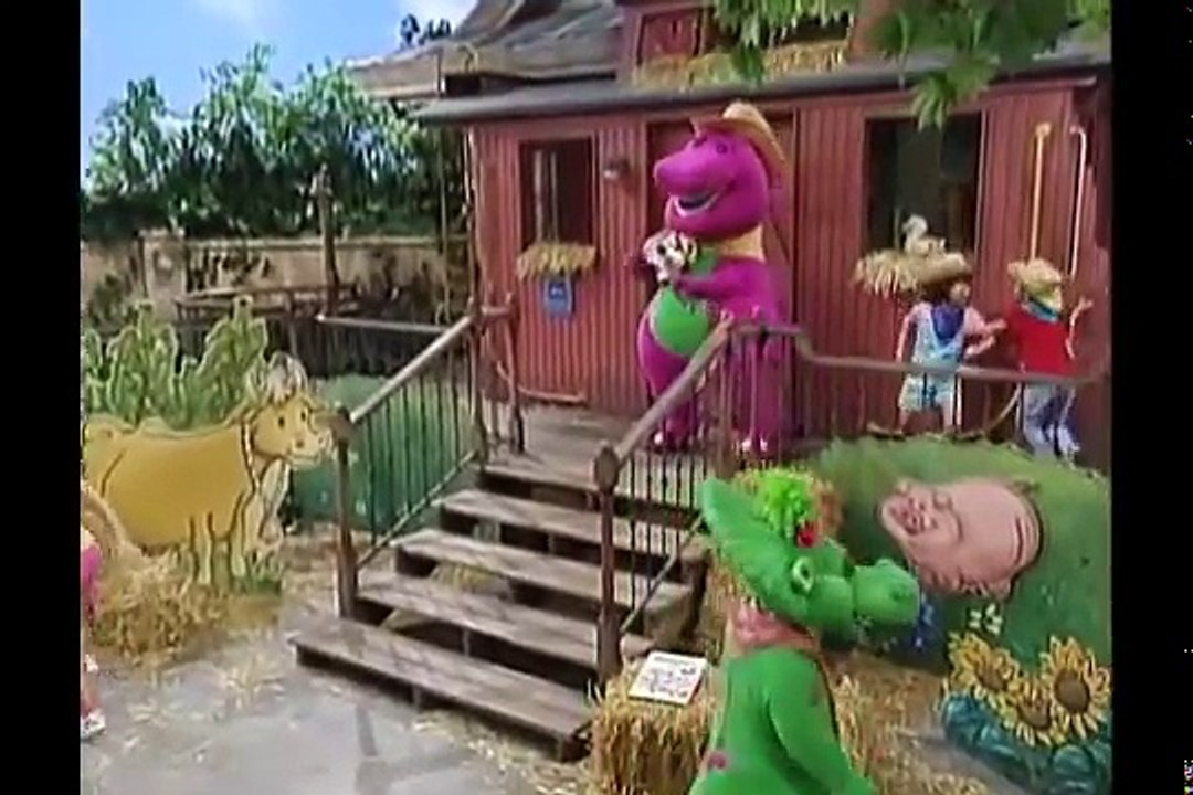 Barney - Old MacDonald Song (30 Minutes)