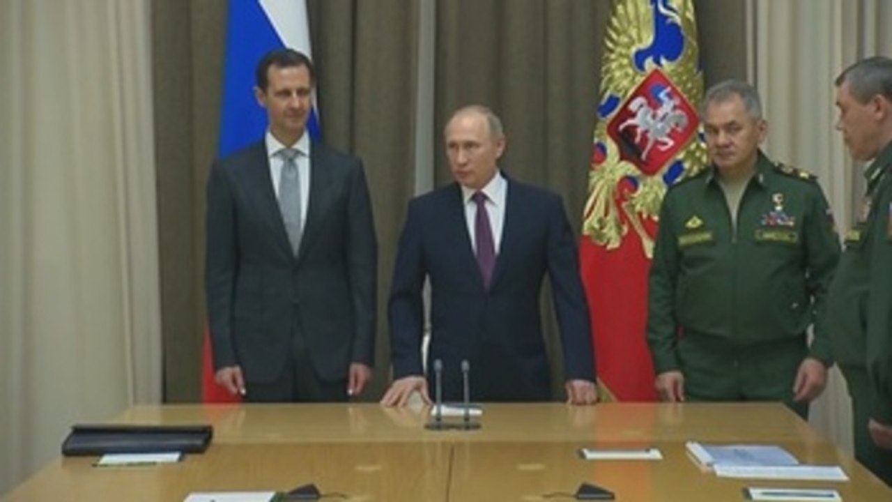 Putin prepara el terreno para impulsar un nuevo proceso político para Siria