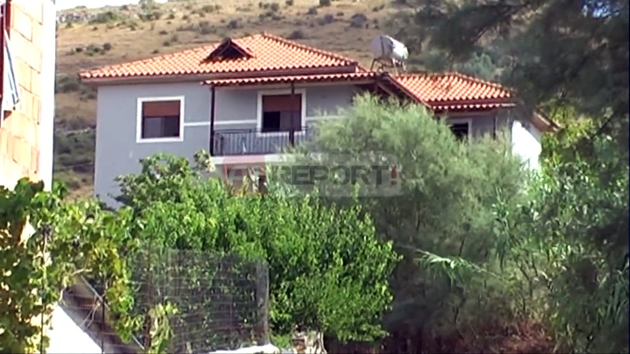 Trimi nga Lushnja fal gruan dhe i lutet- Mos më tradhëto më