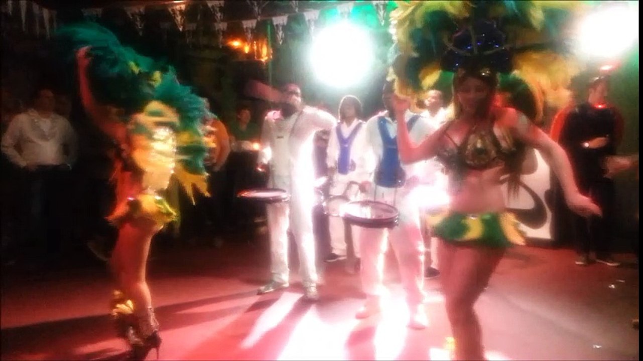 Tropical Brazil Todo Latino