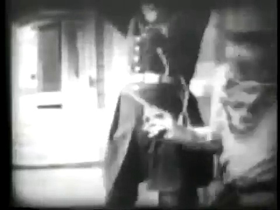 Peeping Pete (1913)