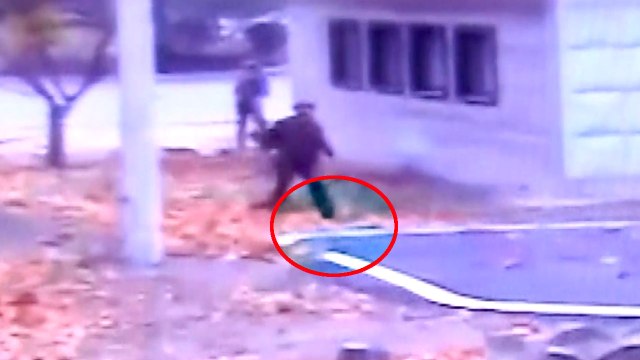 귀순 병사 잡으려고 '군사분계선' 넘어간 북한 병사 / YTN