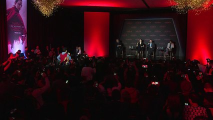 Star Wars: un escape de esta era “oscura”, dice Hamill en México