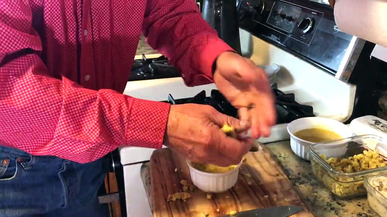 Thanksgiving Leftovers Mini Pot Pies