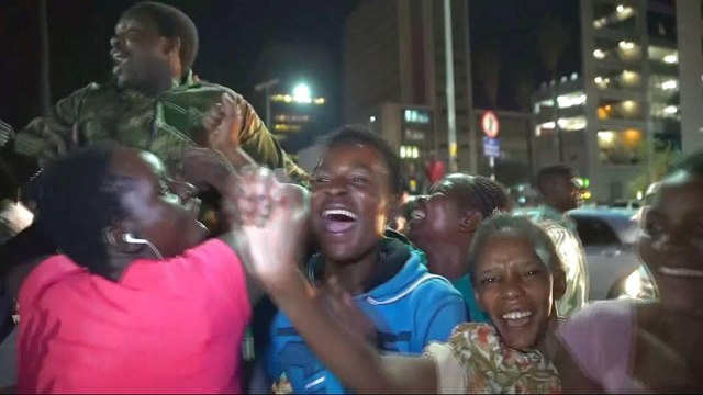 Mass celebrations in Zimbabwe as Mugabe resigns as president