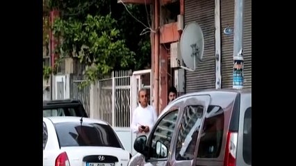 Adana'da polis tarafından aranan şahıs 1 kişiyi rehin aldı
