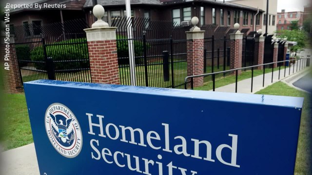 Watchdog Group Says DHS Violated Court Orders on Travel Ban