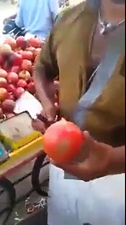 Easiest Way To Peel Off the Pomegranate -)