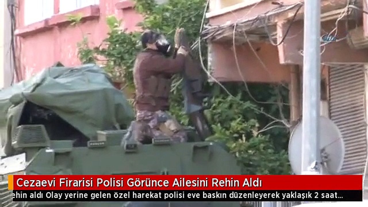 Cezaevi Firarisi Polisi Görünce Ailesini Rehin Aldı