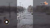 Video: Jeddah dilanda banjir besar