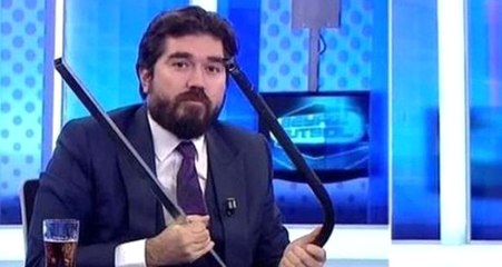 Rasim Ozan Kütahyalı: Yaptığım Zevzeklikti, En Çok Boşnak Yemeklerini Severim