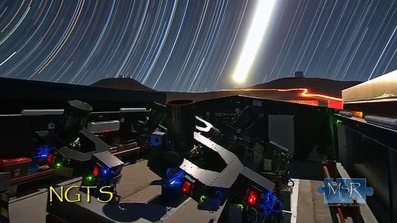 Astrónomos Descubren un Planeta “MONSTRUOSO” que NO Debería Existir [Low, 480x360]