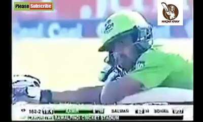 Bee Attack || Unfortunate Incident happen in National T20 Cup 2017 | 21-NOV-2017