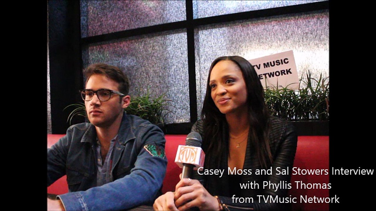 Casey Moss and Sal Stowers of Days of our Lives at 2017 Day of Days Event