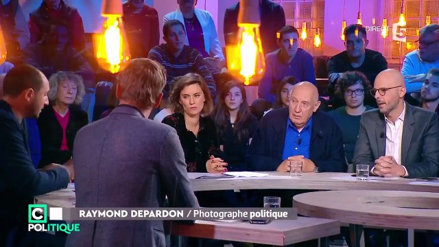 Un policier demande à une victime de viol de s’excuser (1982)