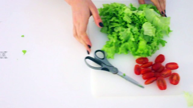 LittleJ- WHAT I EAT IN A DAY