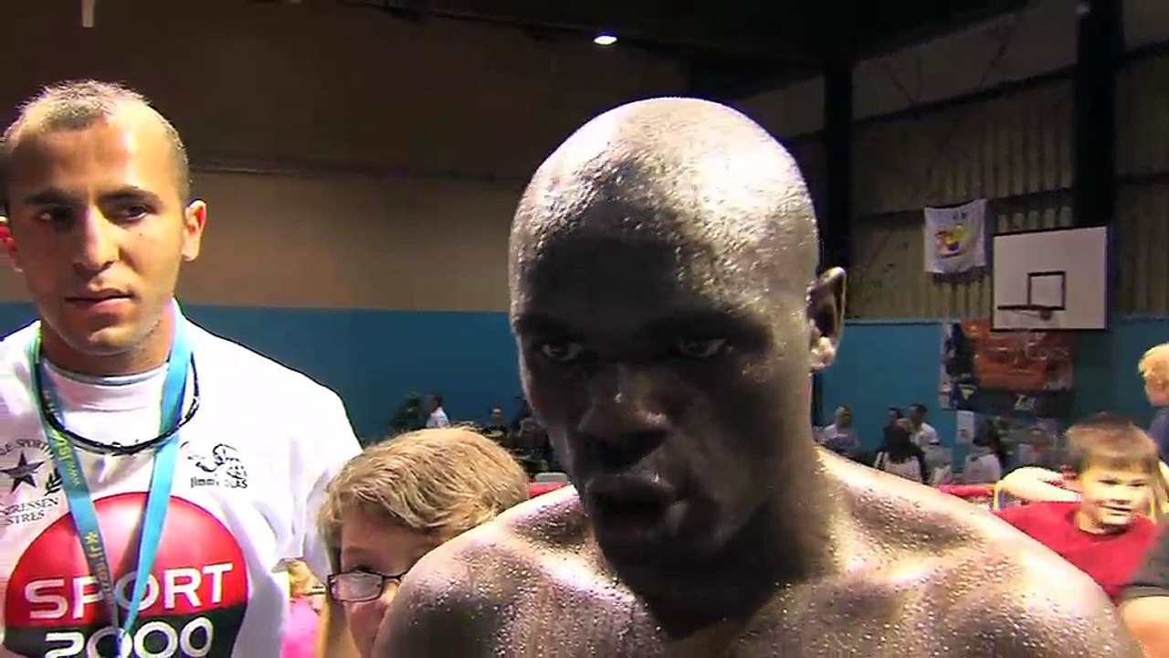 Jimmy Colas reste maître chez lui. (vidéo)