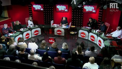 Lili-Rose Depp allume les Champs-Elysées