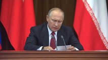 Soçi'de Üçlü Suriye Zirvesi - Ortak Basın Toplantısı - Putin (2)