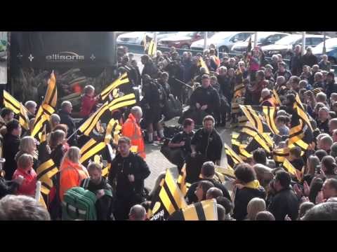 Wasps fans play their part as they welcome the squad to the Ricoh Arena