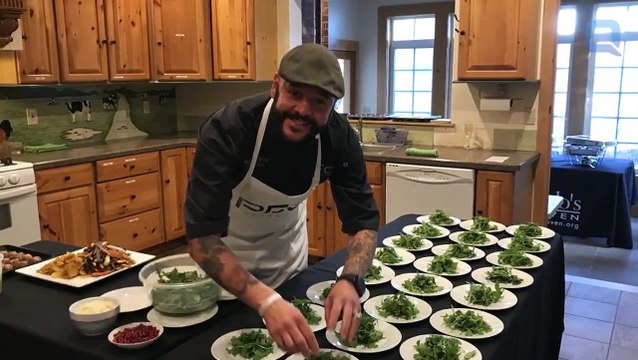 Turkeys Treated to Thanksgiving Meal That Will Rival Your Dinner Plans