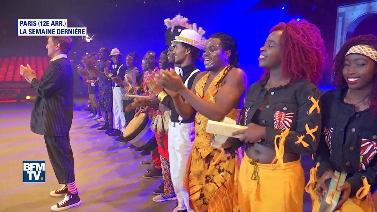 Les enfants malades de l’association Les Petits Princes au Cirque Phénix pour "Cirkafrica 3"