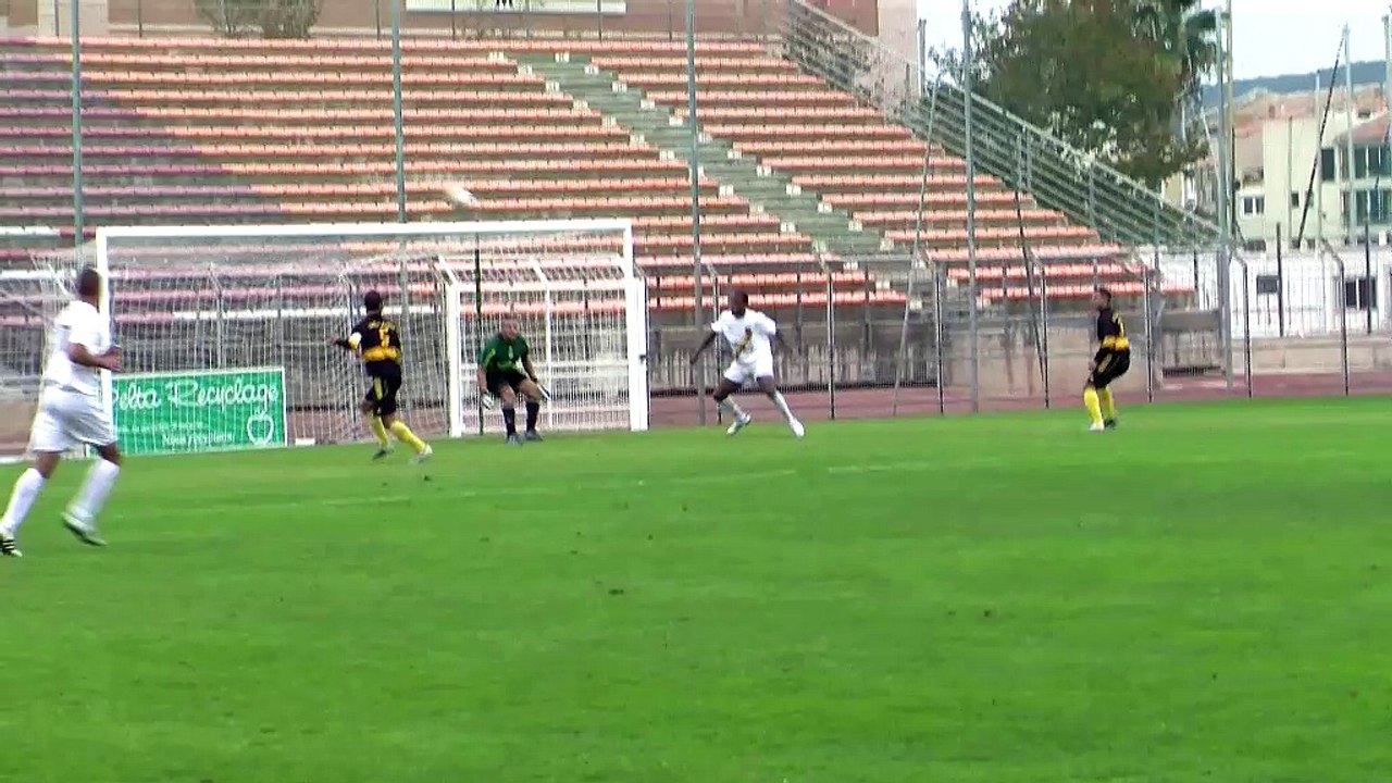 Le but de Boinahéri en vidéo hier après-midi à Turcan