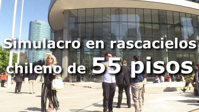 Simulacro en rascacielos chileno de 55 pisos