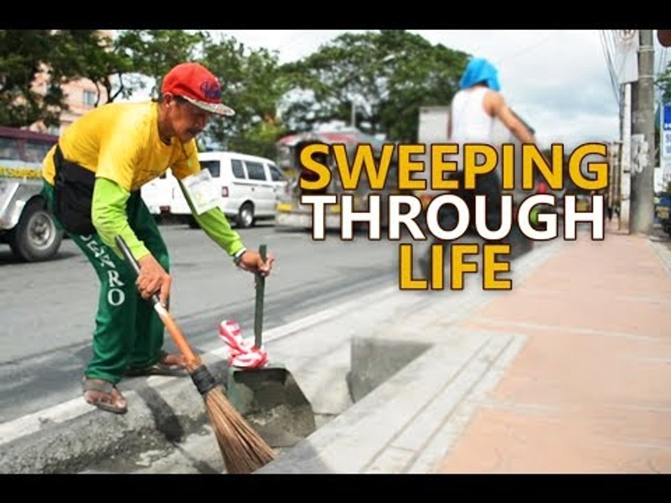 Hardworking Lolo sweeps the streets despite disability