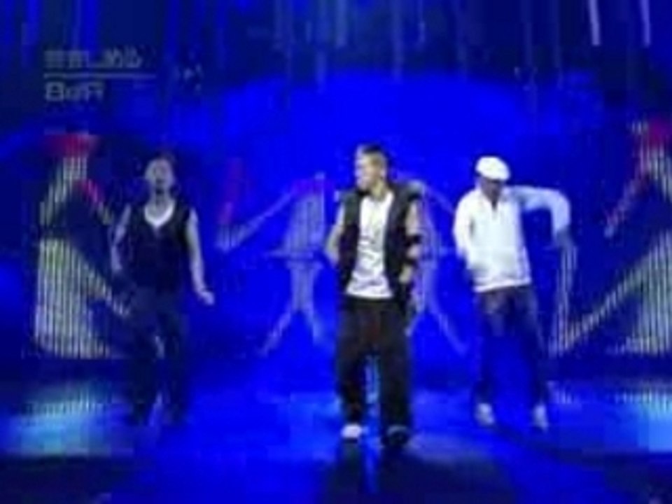 18/11/05 Dakishimeru - BoA (Pop Jam)