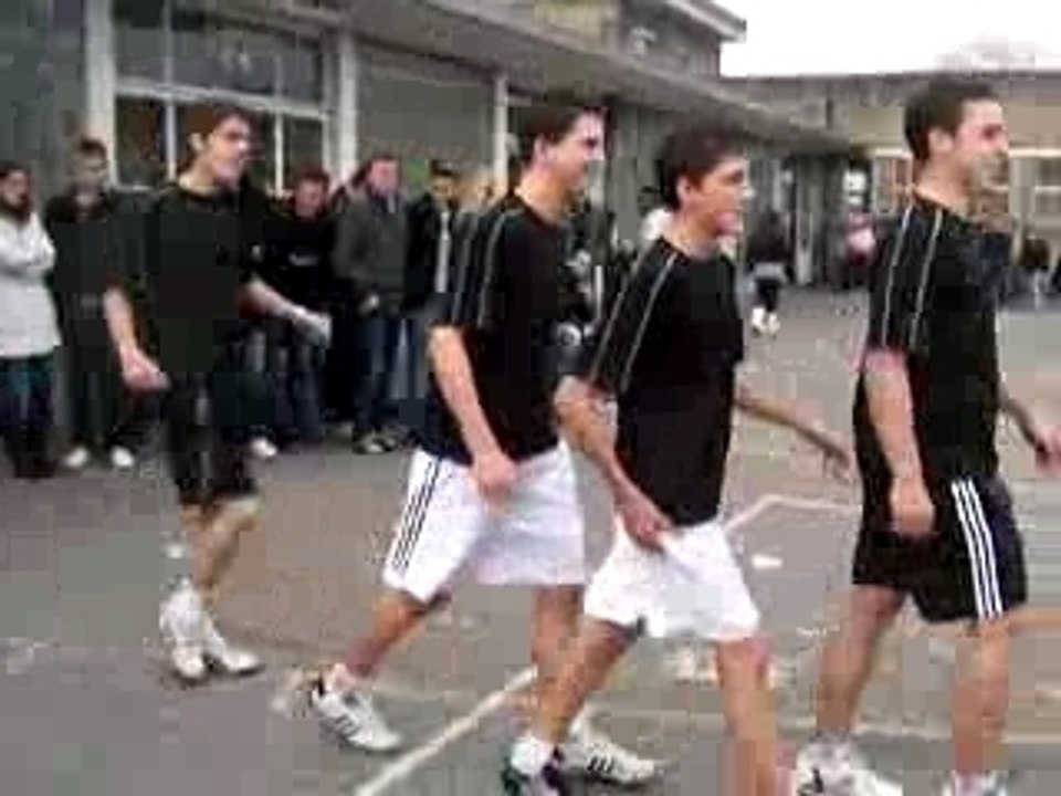 Tournois de foot a l'ecole