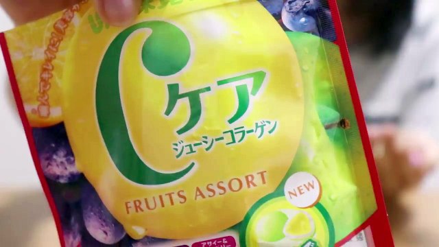 [ASMR] 囁きながら、グミを食べる #1 Gummies Eating Sounds, Whispering
