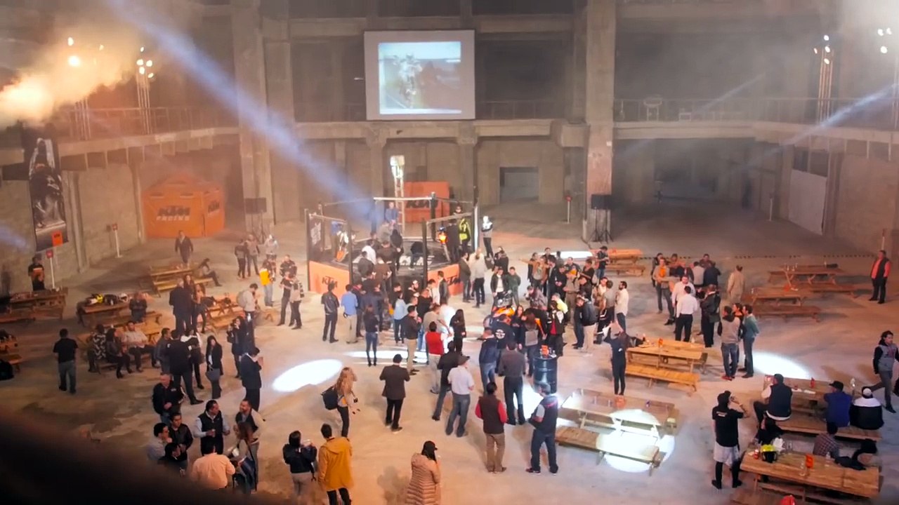 Drifting the KTM RC 390 cup bike _ RokON VLOG #21