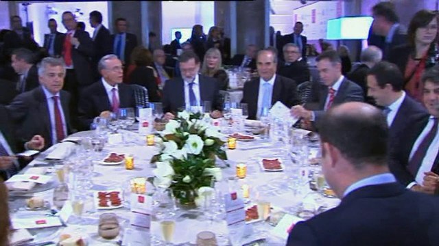 Rajoy dispuesto a hablar con todos tras el 21D
