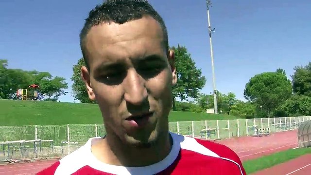 La nouvelle recrue du FC Martigues Abdelilah Aabiza ce matin à Julien Olive