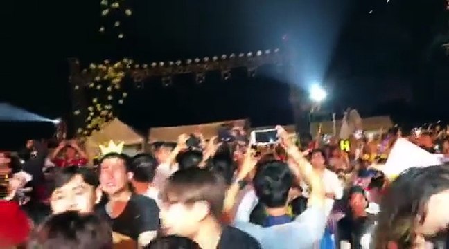 Fan quốc tế khóc nức nở trong concert của T-ara