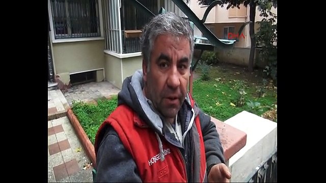 Kadıköy'de işçinin üzerine beton merdiven düştü