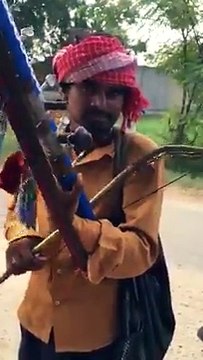 ان صاحب نے ایسا سریلا میوزک بجایا کہ جسے سننے والے بار بار سننے پر مجبور ہو گئے، ایک بار آپ بھی سنئیے۔