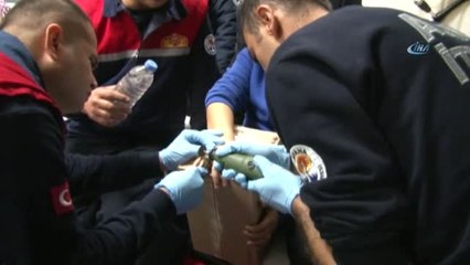 Öğrencinin Parmağına Sıkışan Metal Parçasını Cankur Çıkardı