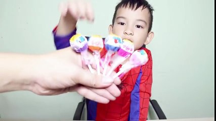 Baby with Tantrum and Crying for Lollipops Learn Colors Finger Family Superheroes war Spiderman