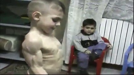 أقوي طفل في العالم