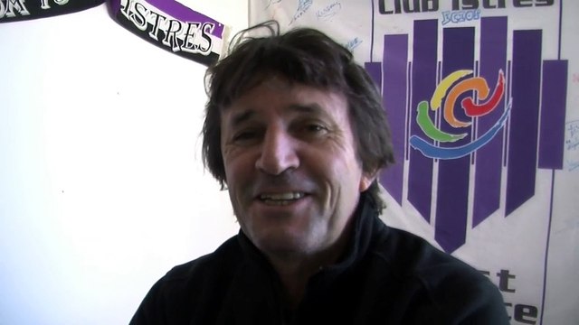 L'entraôneur du FC istres et son adjoint avant le déplacement à Béziers en Coupe de France samedi