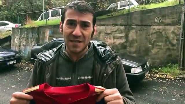 Taraftardan Mali Sıkıntıdaki Kulübe Anlamlı Yardım