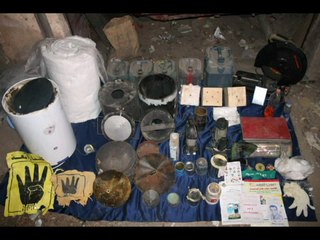 الداخلية تضبط سيارات مفخخة ومواد متفجرة بحوزة إرهابيين